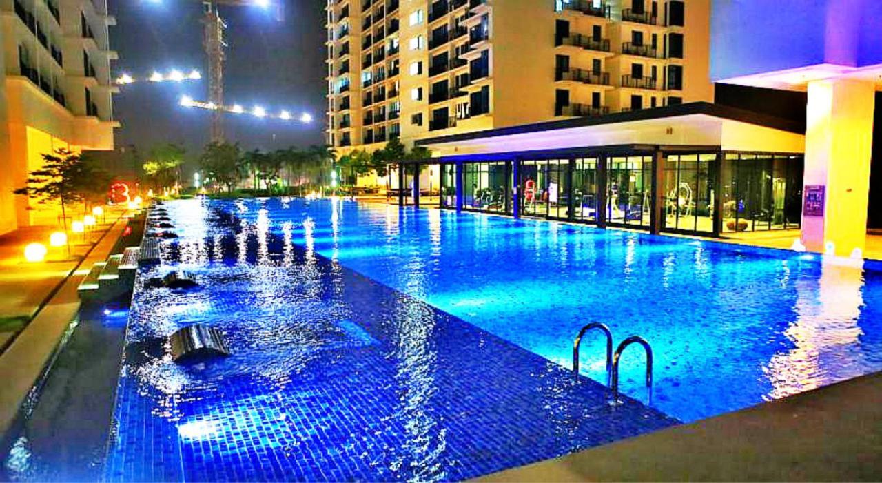شاه علام Peanut Butter Homestay - Trefoil Setia Alam المظهر الخارجي الصورة