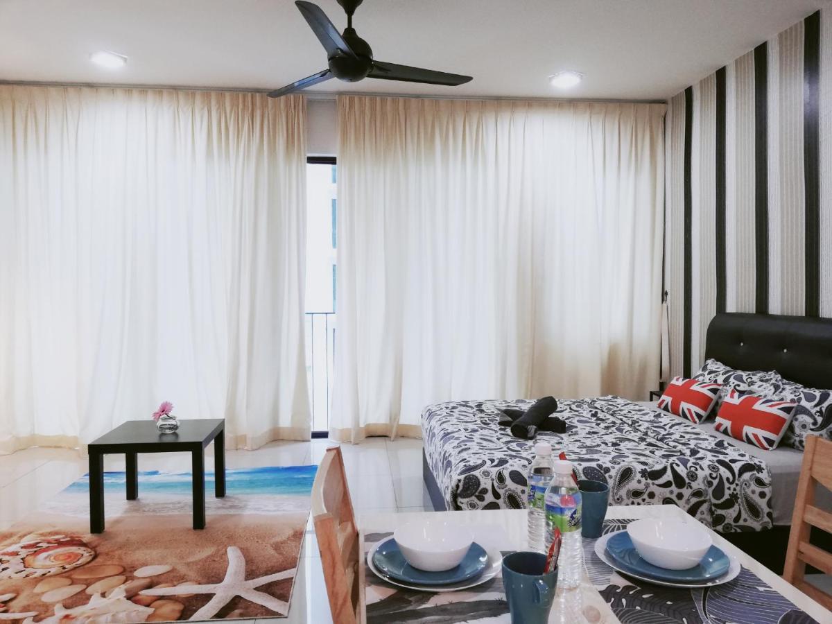 شاه علام Peanut Butter Homestay - Trefoil Setia Alam المظهر الخارجي الصورة